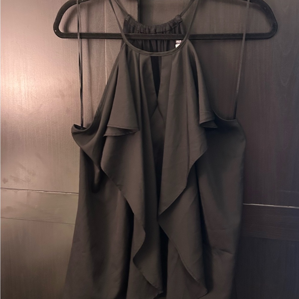 Jennifer Lopez Black Sleeveless Top